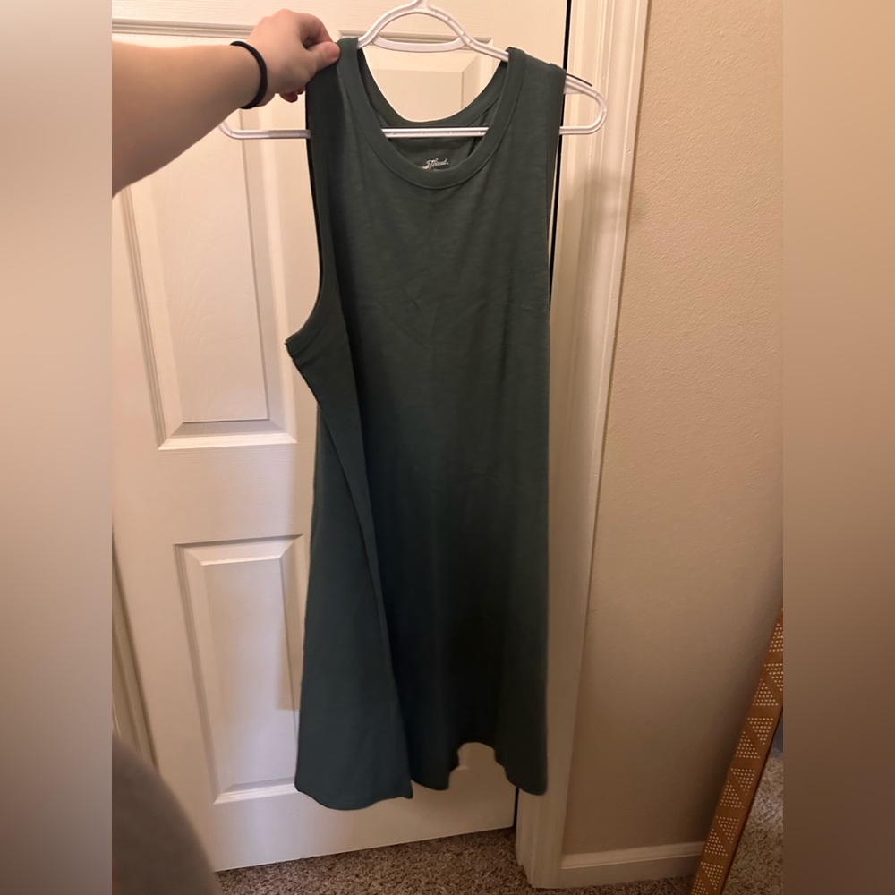 Universal Threads - image 1